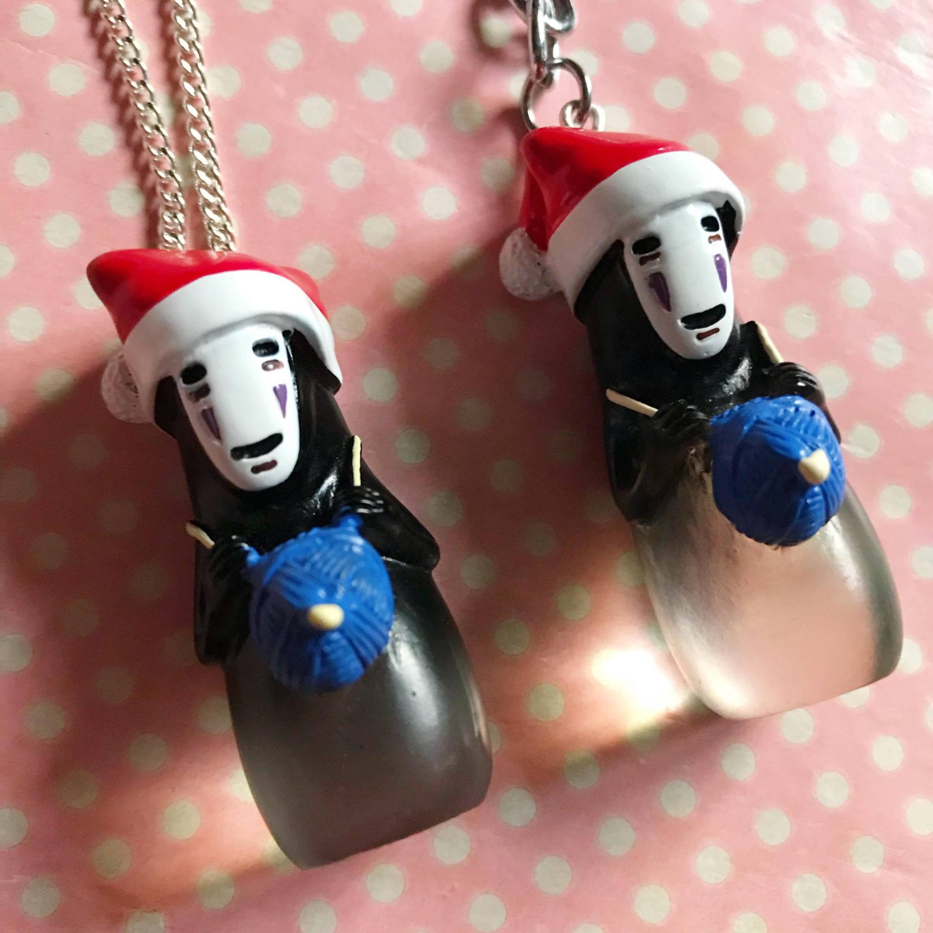 Weihnachtsmann Figur Halskette Oder Schlüsselanhänger von KawaiiKave