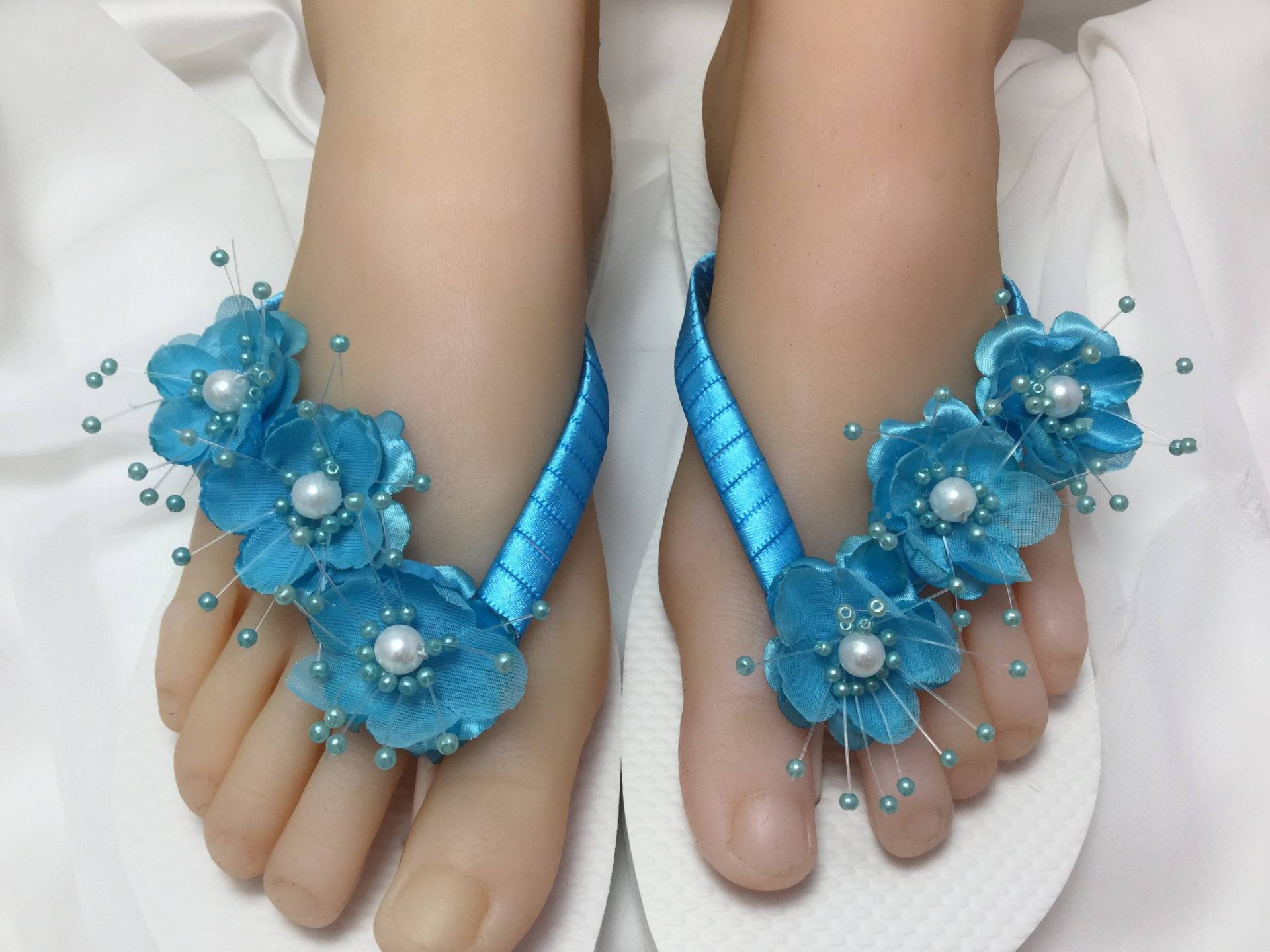 Braut Flip Flops, Türkis Blumen Hochzeit Sandalen, Blume Flop, Geschenk Party Braut Flip Flops, Türkis Blumen Hochzeit Sandalen, Blume Flop, Geschenk Party von KayKaysBridal