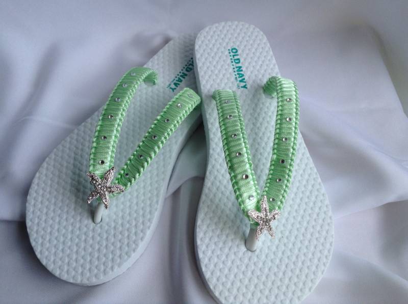 Seestern Mint Flip Flops, Strass Braut Strand Hochzeit Flops Seestern Mint Flip Flops, Strass Braut Strand Hochzeit Flops von KayKaysBridal