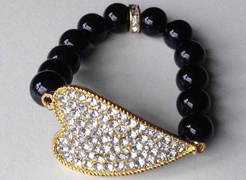 Gold Herz Seitlich Strass Stretch Perlen Armband von KayKaysDesigns