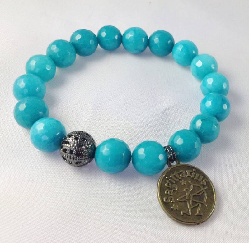 Schütze Zeichen Armband, Türkis Facettierte Achat Perlen, Personalisierte Armband von KayKaysDesigns