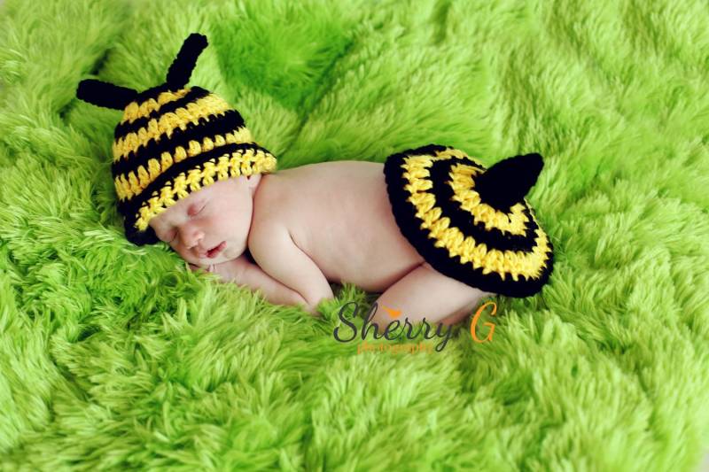 Grobe Hummel Beanie Und Tushy Topper Bum CoverNewborn Photo Prop von KayaLuCreations