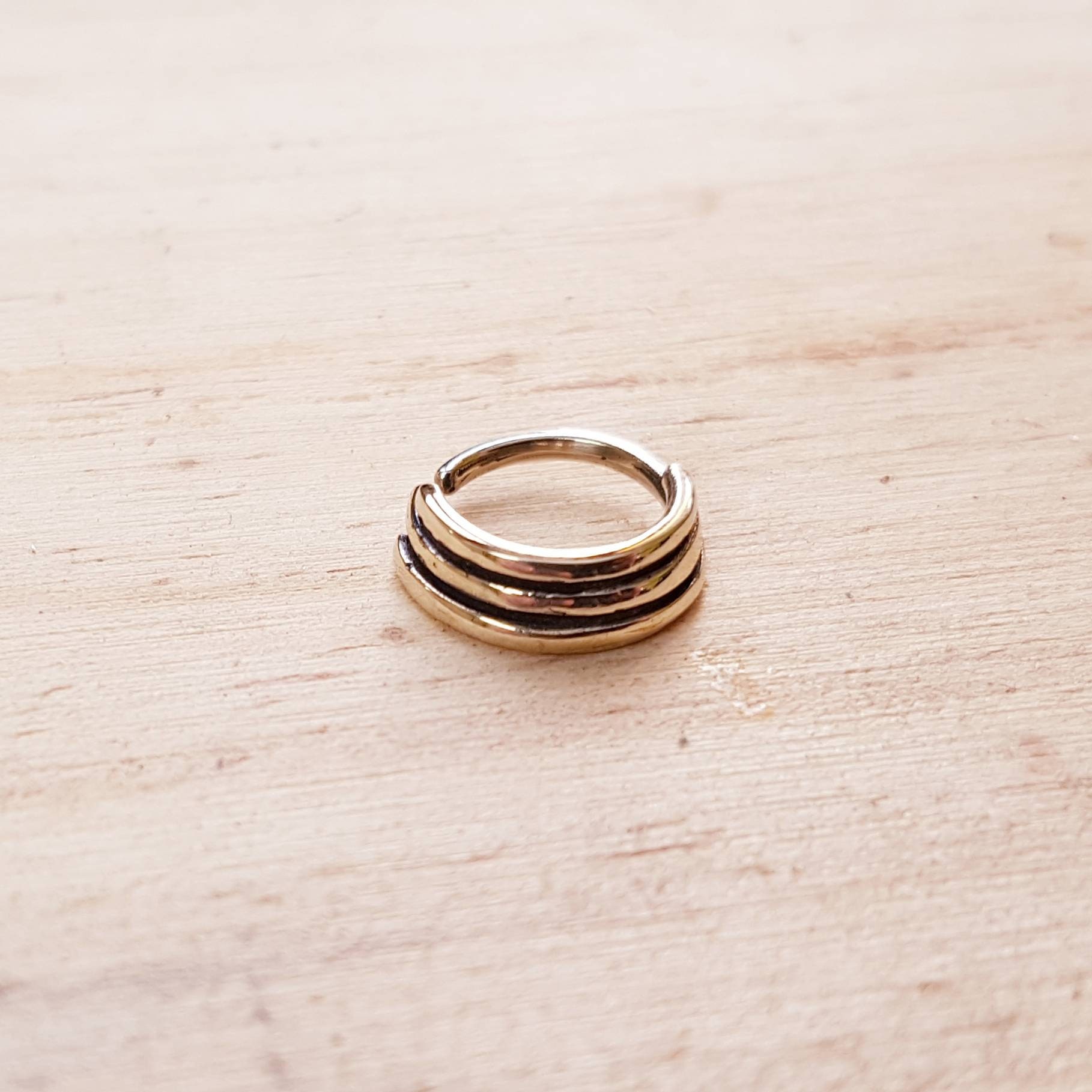 Doppelseptum - Goldenes Septum-Piercing Doppeltes Nasenseptum 8-mm-Septum Daith-Ohrpiercing Conch-Piercing von KayaMovement