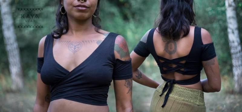 Wrap Crop Top Green Black Viscose Boho von KayaWearOnline