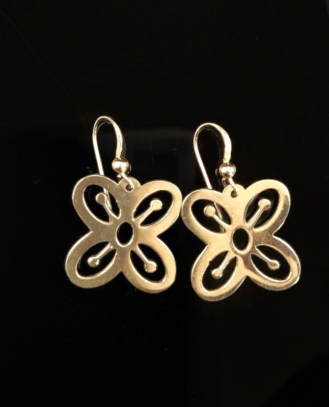 Goldene Messing Bese Saka, Adinkra Symbol Ohrringe von KayelleJewellery