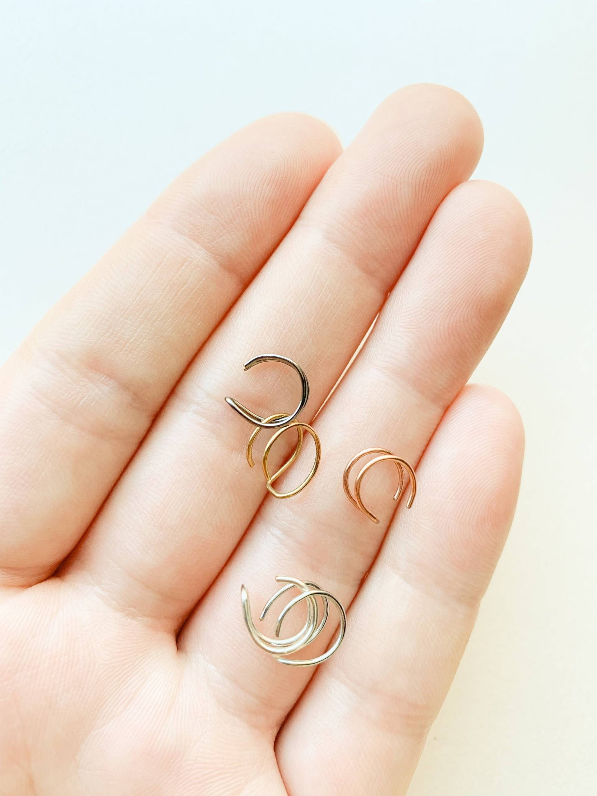 Metall Draht Faux Doppel-Nasenring Metall Draht Faux Doppel-Nasenring von KaylaHoemDesigns