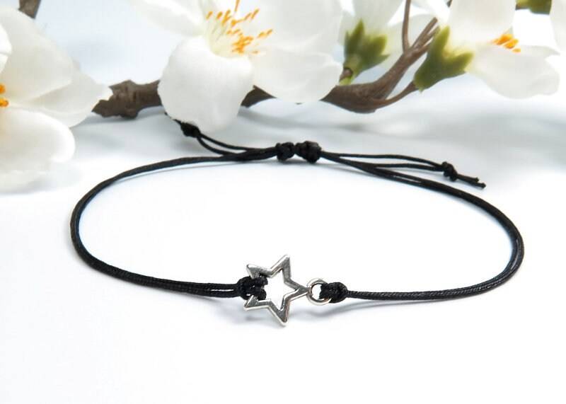 Armband Stern Silberfarben Schwarz Freundschaftsarmband Freundschaftsband Star Armband Stern Silberfarben Schwarz Freundschaftsarmband Freundschaftsband Star von KayleighUndSorrow