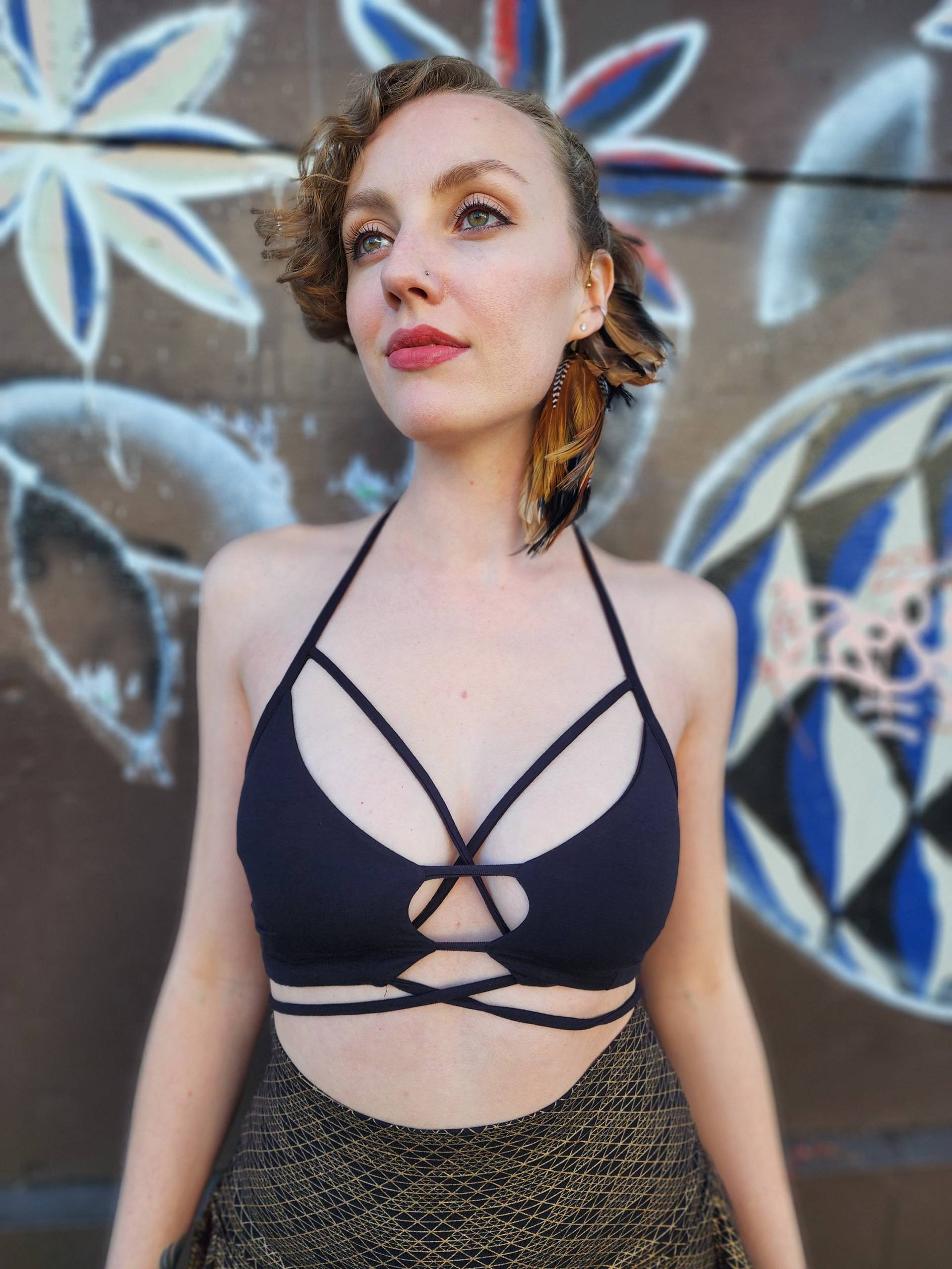 Kreuz Bügel Bh, Yoga Top, Festival Style von KayoAnimeClothing