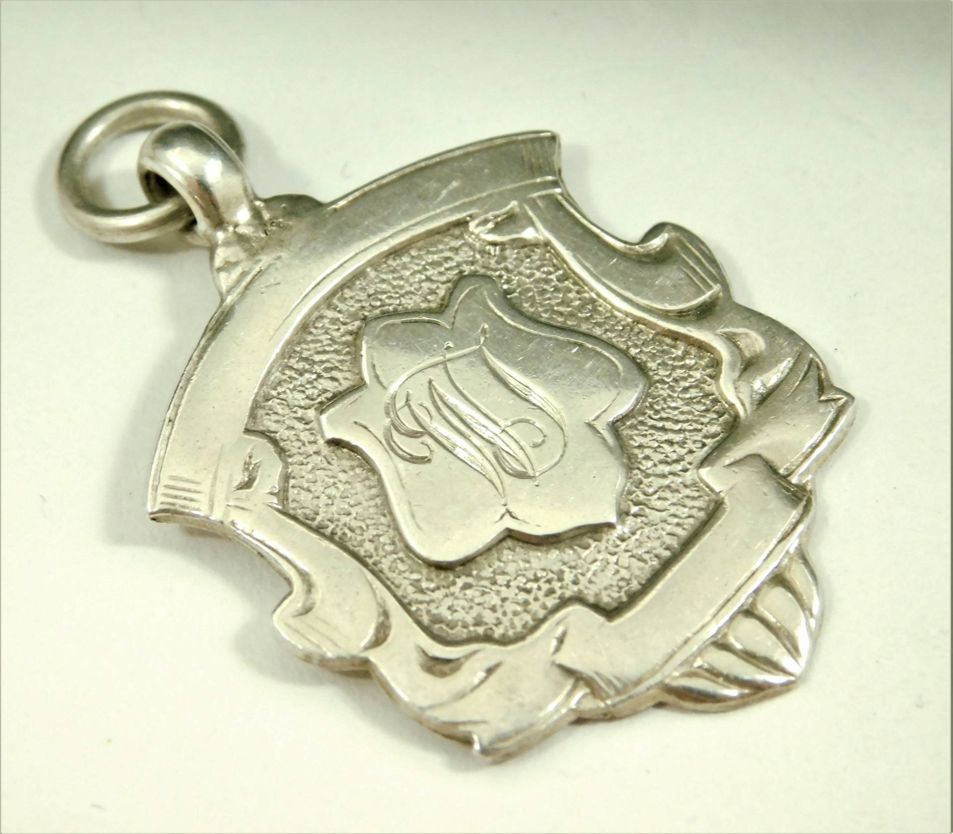 Antike Massiv Silber Taschenuhr Kette Fob Oder Medaille Kifc 1924 | 16150 Antike Massiv Silber Taschenuhr Kette Fob Oder Medaille Kifc 1924 | 16150 von Kazeran