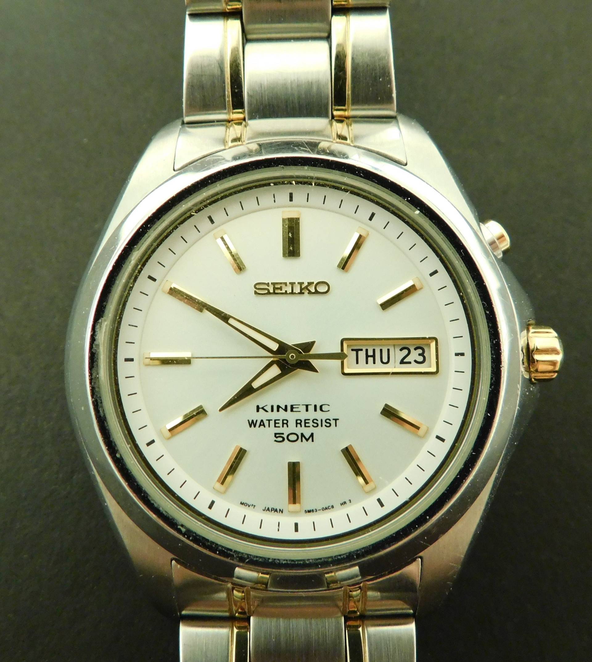 Arbeiten Seiko Mans Kinetic Day Date Armbanduhr 5M63 0Ac0 Book Box Neuer Capazitor | 15169 Arbeiten Seiko Mans Kinetic Day Date Armbanduhr 5M63 0Ac0 Book Box Neuer Capazitor | 15169 von Kazeran