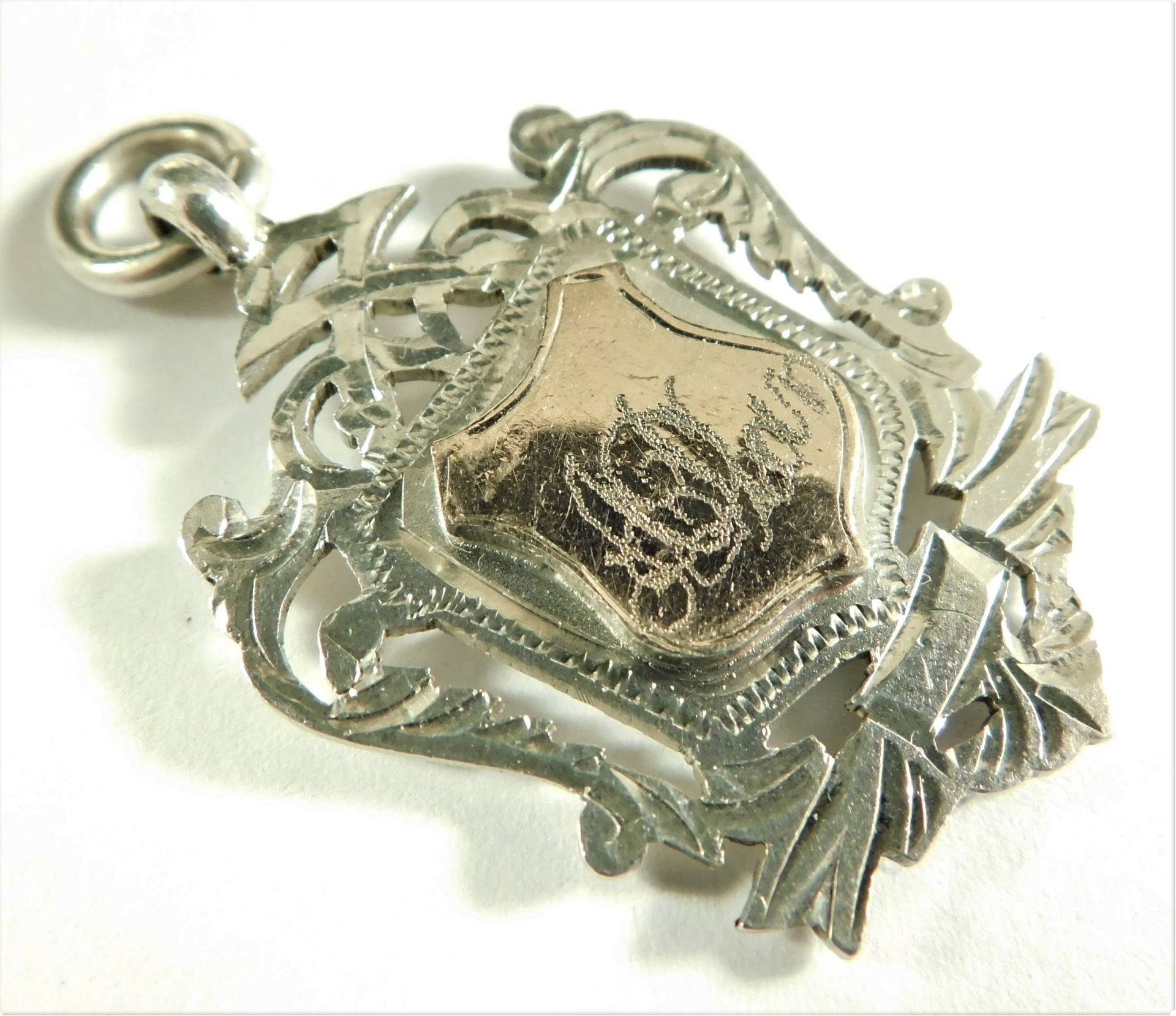 Vintage Sterling Silber Taschenuhr Albert Kettenanhänger Or Medal 1907 | 15890 Vintage Sterling Silber Taschenuhr Albert Kettenanhänger Or Medal 1907 | 15890 von Kazeran