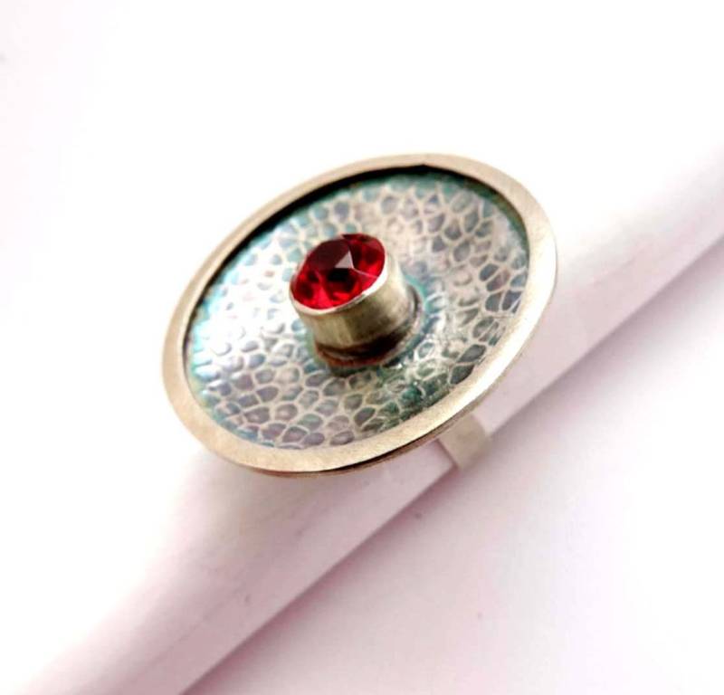 Große Silber Ring, Rubin Zirkon, Geschenk Für Sie, Rohsilber Große Silber Ring, Rubin Zirkon, Geschenk Für Sie, Rohsilber von Kaziar