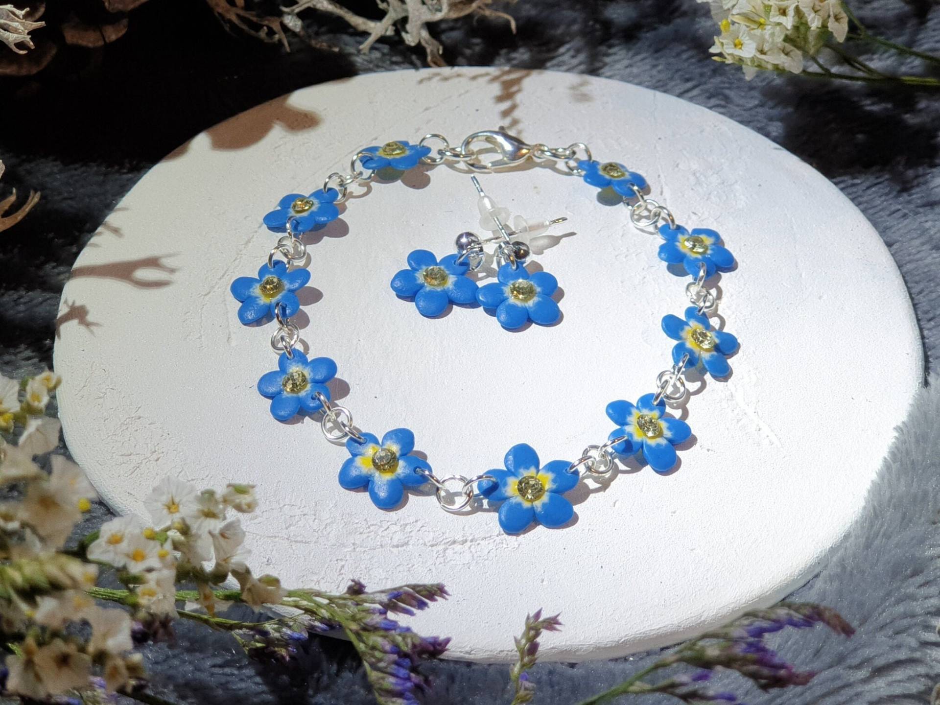 Vergissmeinnicht Set | Armband + Ohrringe Vergissmeinnicht Set | Armband + Ohrringe von KcYolkina