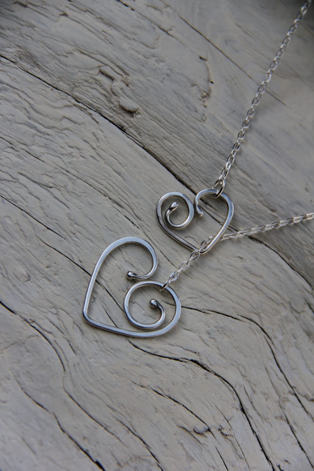 Sterling Silber, Silber 925 Wunderschöne Halskette Im Lariat Stil Sterling Silber, Silber 925 Wunderschöne Halskette Im Lariat Stil von Keepandcherish