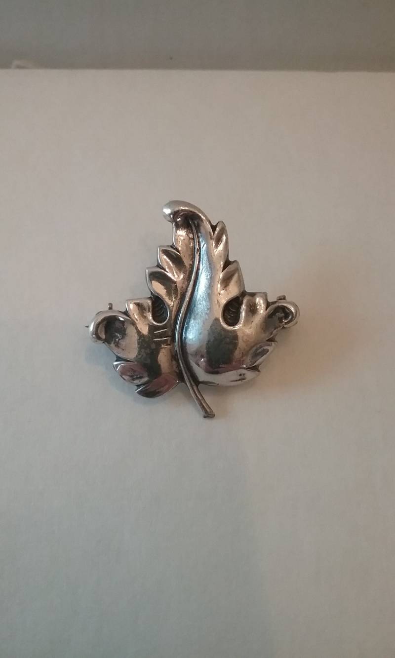 sterling Silber Blatt Pin Von Jewelart sterling Silber Blatt Pin Von Jewelart von KeepersFindersFinds