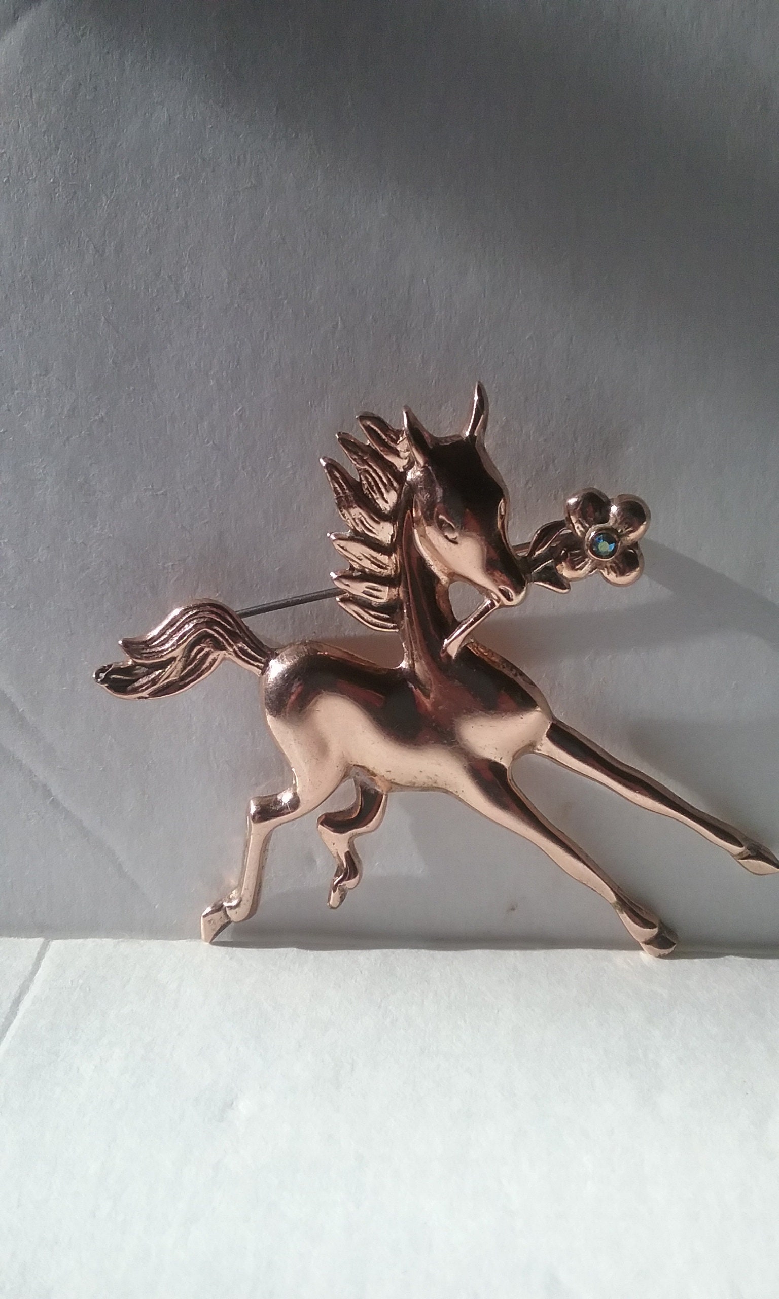 sterling Silber Pony Mit Blume sterling Silber Pony Mit Blume von KeepersFindersFinds