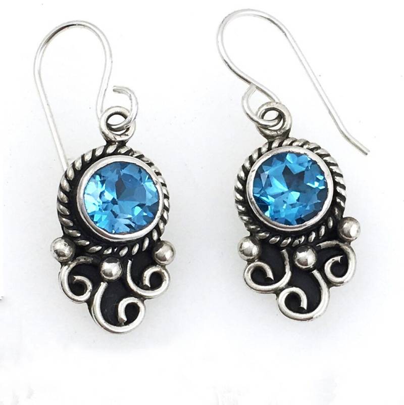 925 Sterling Silber Blautopas Tropfen Ohrringe Handgemachte Edelstein Geschenk Für Sie von KeepsakeJewel