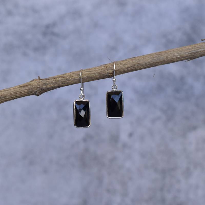 Echte Ohrringe Aus Schwarzem Onyx Schwarzer Edelstein Handgemachte Ohrringe 925 Sterling Silber Mit Schwarzem Stein Für Sie Brautjungfer Schmuck von KeetaLuxury