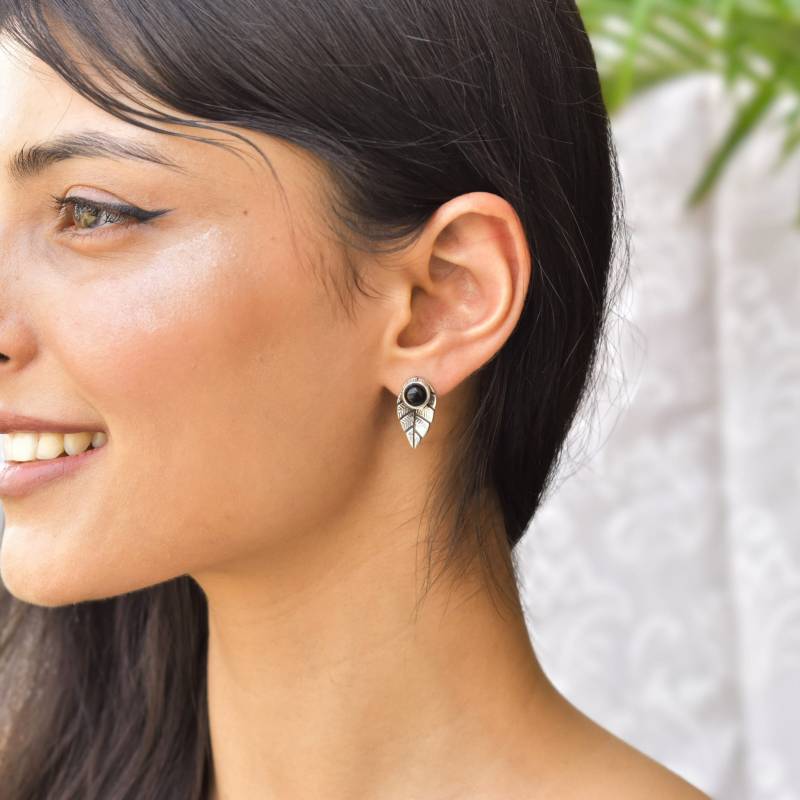 Echte Schwarze Onyx Ohrstecker Blatt Ohrringe Natur Inspirierte Für Frauen Oxidiertes Finish Den Täglichen Gebrauch Edelsteinschmuck von KeetaLuxury