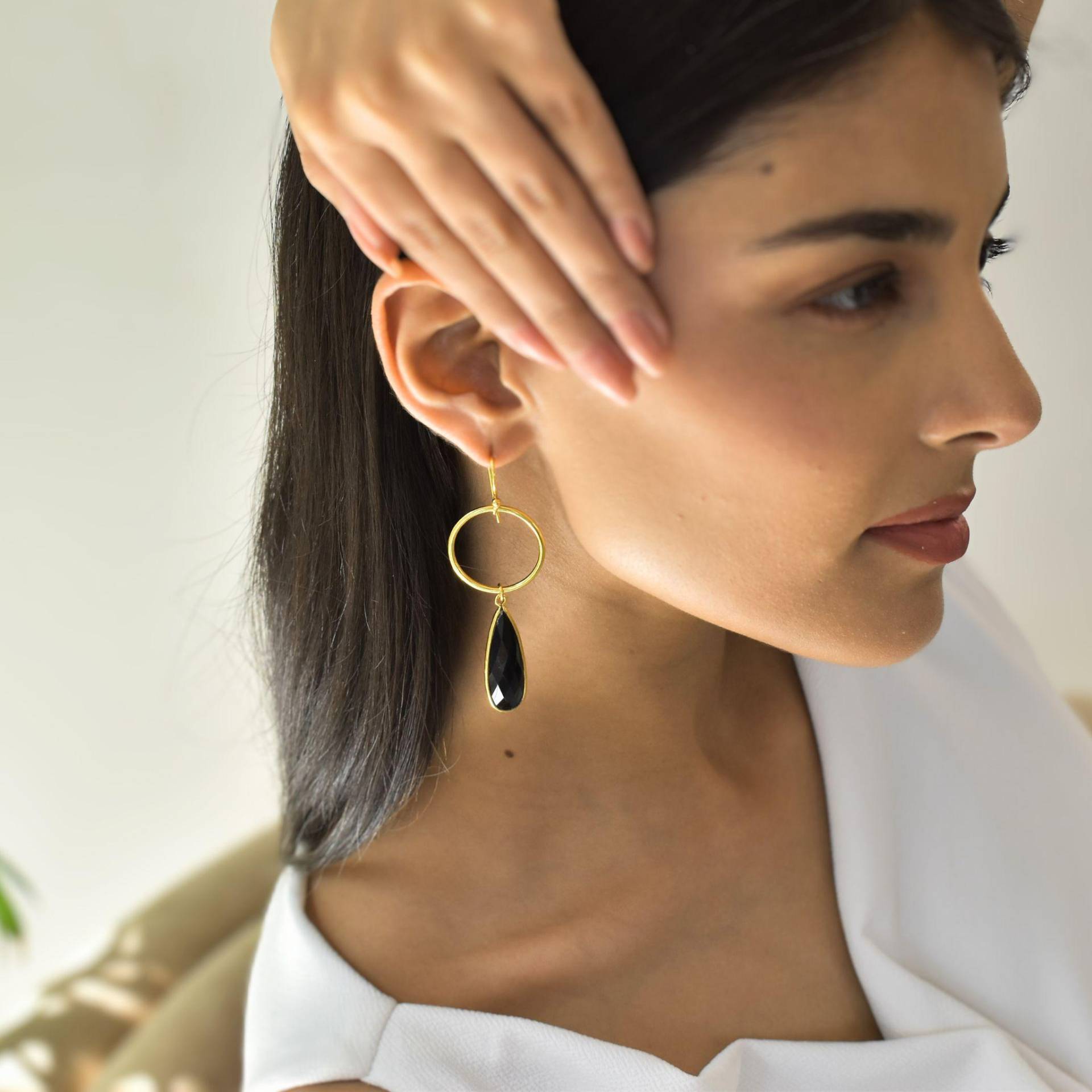 Echter Schwarzer Onyx Stilvolle Baumeln Lassen, 14K Gold Handgemachte Ohrringe, Edelstein Boho Schmuck Für Frauen, Einzigartige Geschenkideen von KeetaLuxury