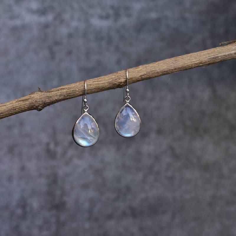 Mondstein Ohrringe Sterling Silber Teardrop Juni Birthstone Ohrringe, Birnenförmige Brautjungfer Hochzeit, Weihnachtsgeschenk von KeetaLuxury