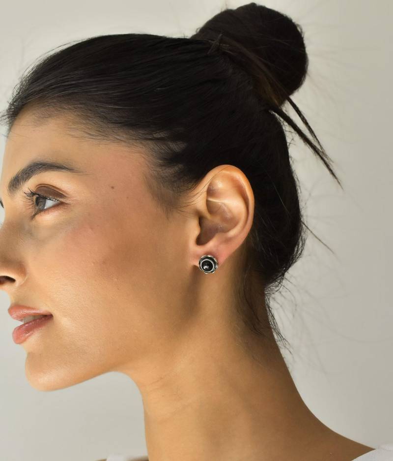 Natürliche Schwarze Onyx Lotus Ohrstecker, Oxidierte Silber Einzigartige Heilstein Boho Schmuck Für Frauen, Niedliche Geschenkideen von KeetaLuxury