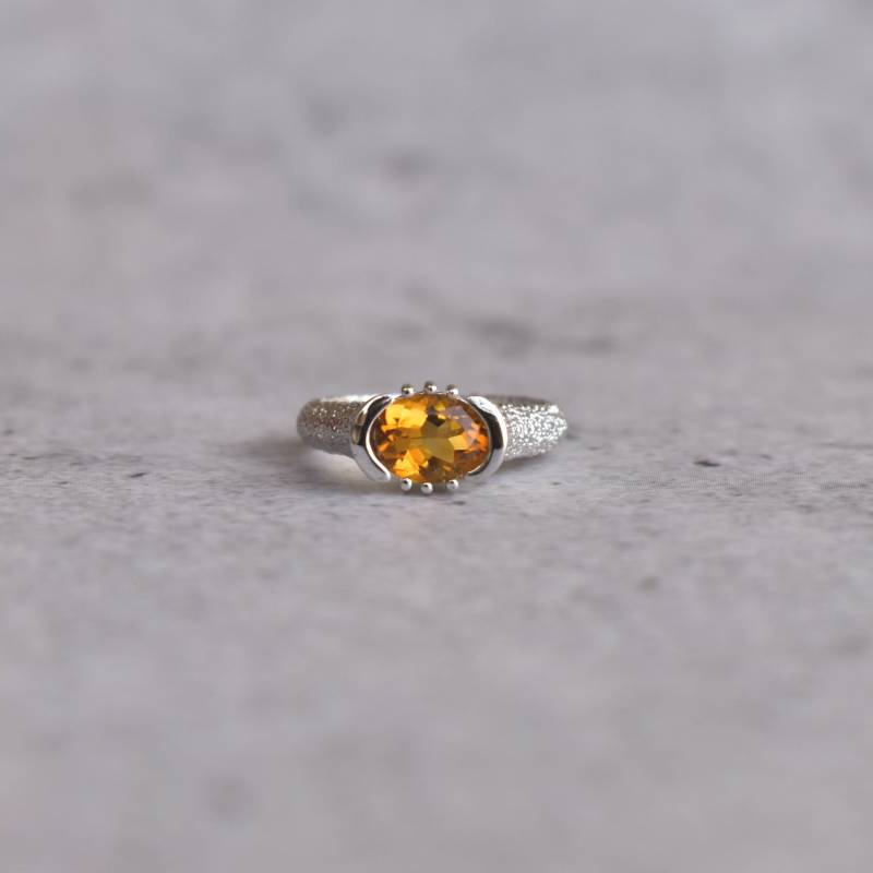 Natürlicher Citrin Ring, Silberring, Cocktailring, Alternative Verlobungsring, Gelber Geburtssteinring, Schmuck von KeetaLuxury