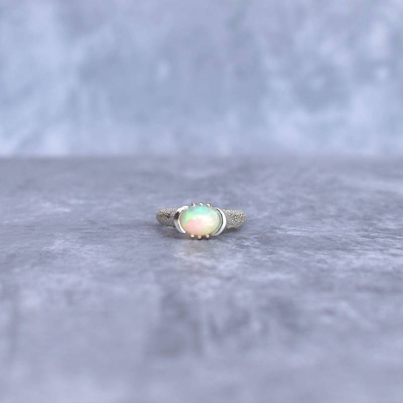 Natürlicher Opalring Multi Auffällige Natur Inspirierte Handgemachte Sterling Silber Schmuck Einzigartige Opal Geschenkideen Für Sie Twiggy Stil von KeetaLuxury