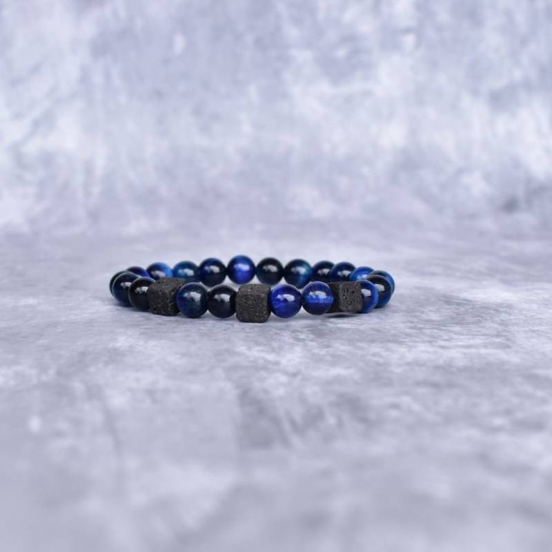Natürliches Blaues Tigerauge Und Lava Würfel Perlen Armband Healing Diffusion Blaues Schmuck Dehnbares Armband Für Männer von KeetaLuxury