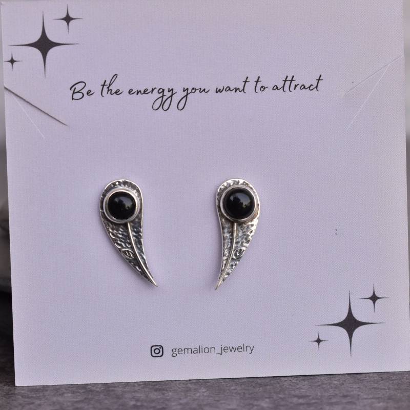 Natur Inspiriert Schwarze Onyx Ohrringe Edelstein Blatt Ohrstecker Für Frauen Brautjungfer Geschenke von KeetaLuxury