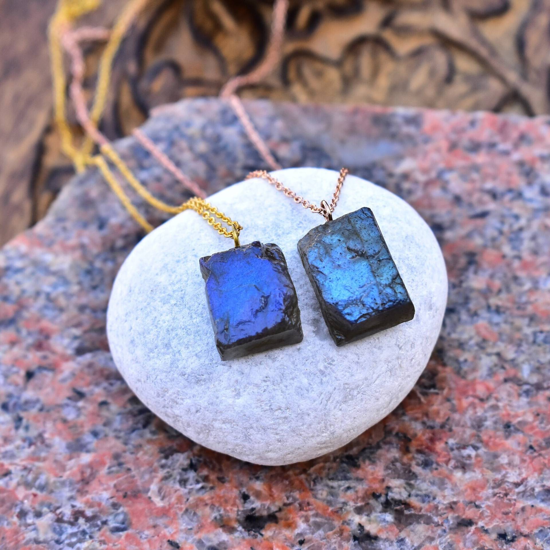 Rohe Labradorit Halskette Für Frauen, Kristall Halskette, Gold Heilende Trendige Boho von KeetaLuxury