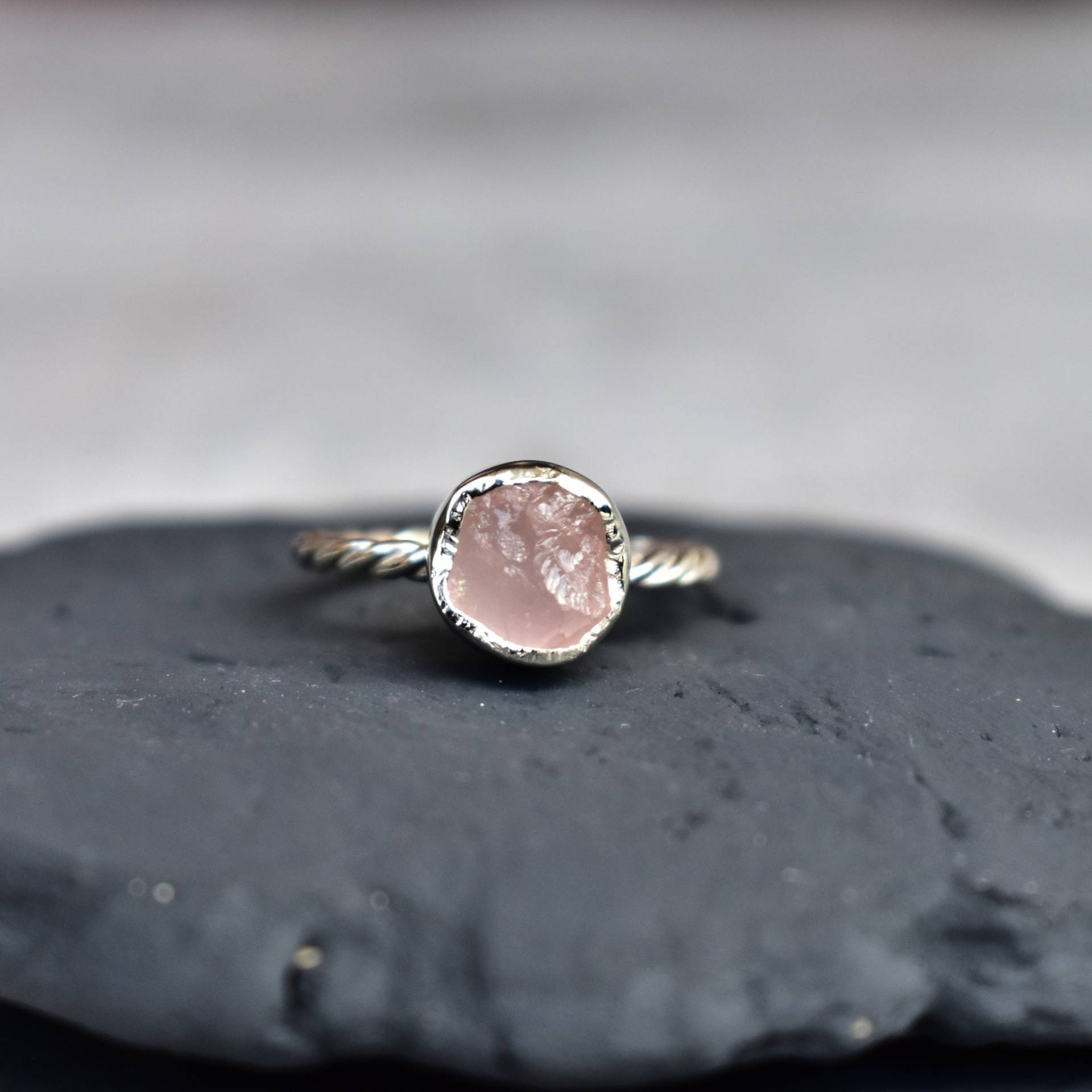 Rosenquarz Ring Edelstein Sterling Silber Boho Geschenk Für Sie von KeetaLuxury