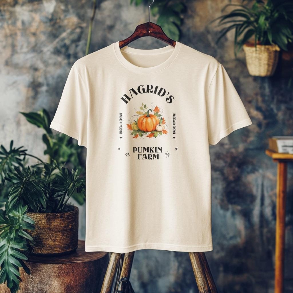 Hagrids Pumpkin Farm Shirt, Halloween, Autumn, Potter-Fan-T-Shirt, Fandom, Potterhead-Geschenk, Zauberwelt-Shirt, Buchliebhaber-Geschenk Hagrids Pumpkin Farm Shirt, Halloween, Autumn, Potter-Fan-T-Shirt, Fandom, Potterhead-Geschenk, Zauberwelt-Shirt, Buchliebhaber-Geschenk von Kegelhut