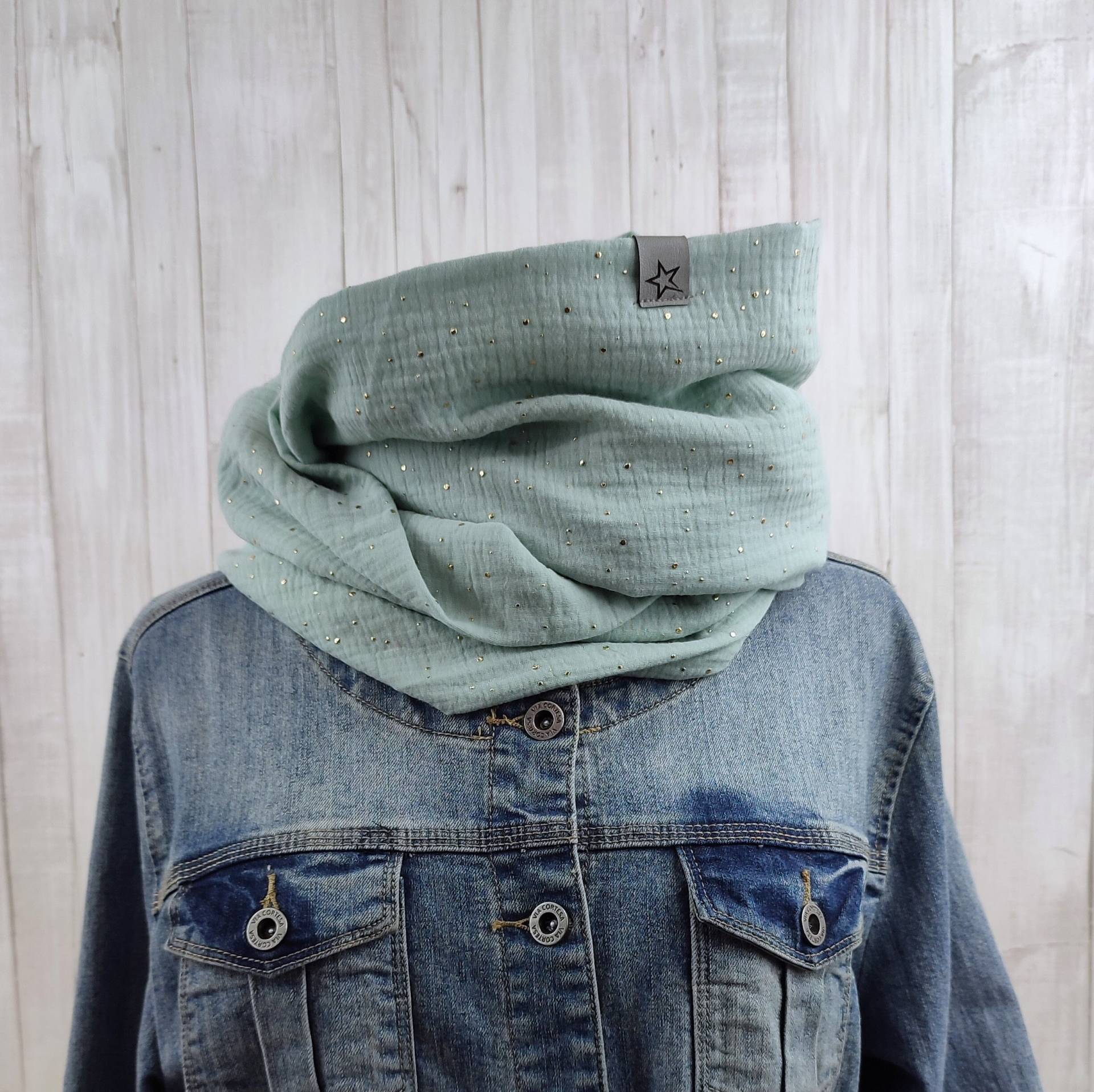 Loop Musselin Damen, Loopschal in Helles Mint Mit Goldenen Punkten von Kekero