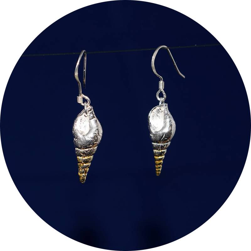 Feine Silber Shell Ohrringe Mit 24Ct Gold Plating Feine Silber Shell Ohrringe Mit 24Ct Gold Plating von KelandyDesigns