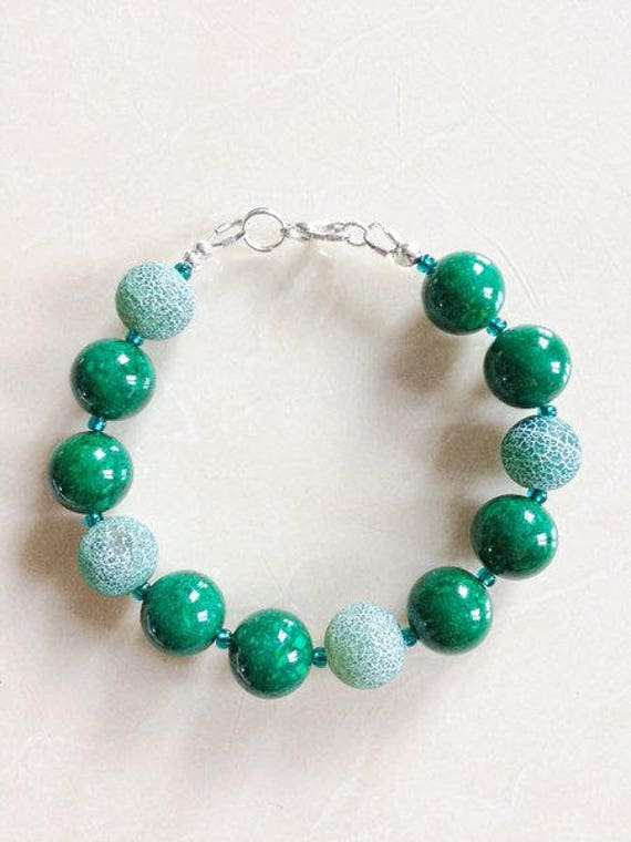 Grüner Marmor & Grün Feuer Achat Armband Und Passende Ohrringe Grüner Marmor & Grün Feuer Achat Armband Und Passende Ohrringe von KelandyDesigns