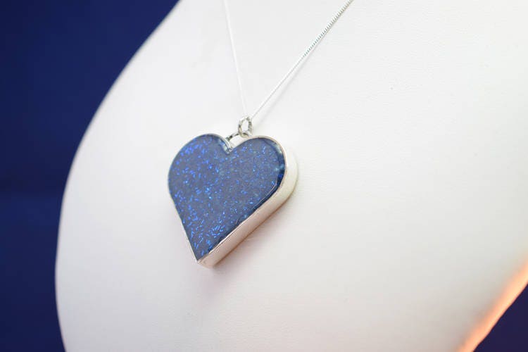 Heart Of Ice Heart Of Ice von KelandyDesigns