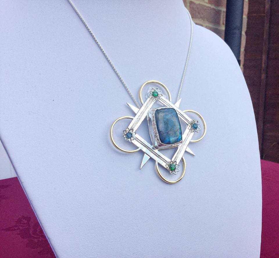 Labradorit Halo Konstellation Anhänger Labradorit Halo Konstellation Anhänger von KelandyDesigns