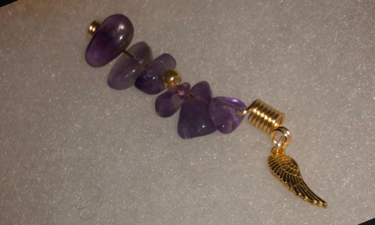 Doppel-Manschette Mit Lila Steinen | Lang Doppel-Manschette Mit Lila Steinen | Lang von KeleebasCrafts