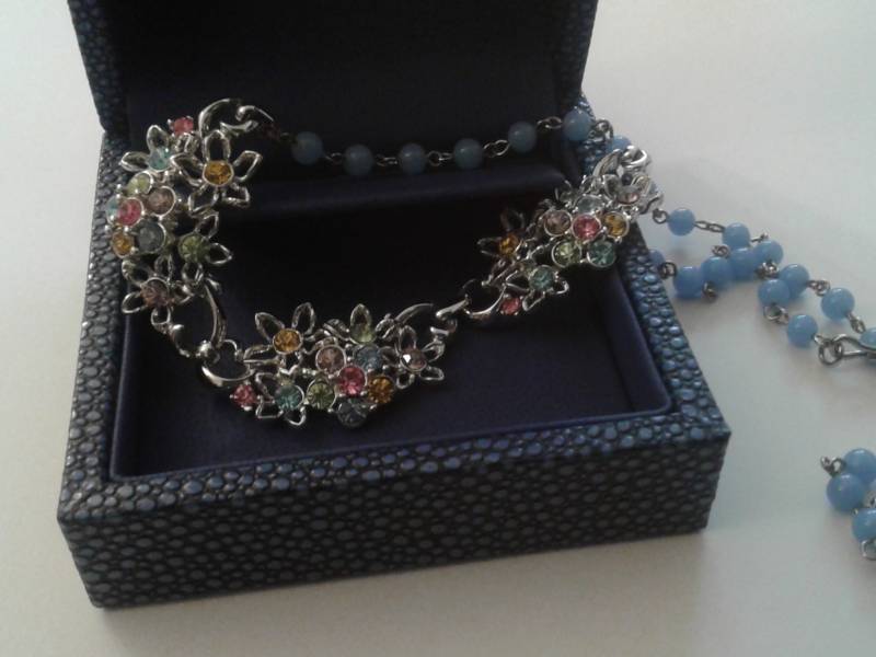 Schöne Midcentury Multi Color Pastell Strass Obstsalat Floral Silvertone Und Blaue Glasperlen Kette Verstellbar Halskette von KenPaulsTreasures
