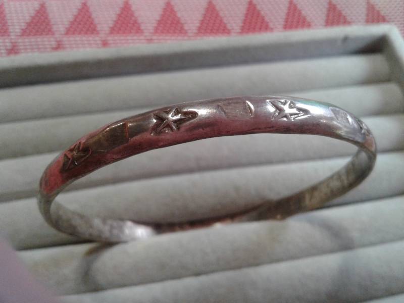 Sterling Silber Armreif Mit Sternen Und Polygonen, Marke Mexico von KenPaulsTreasures