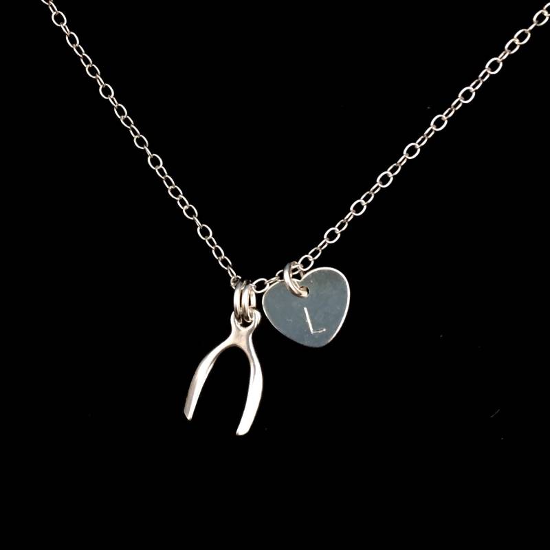 Personalisierte Wishbone-Halskette Personalisiertes Herz Mit Gravur, Sterling Silber von KendalldelaVerne