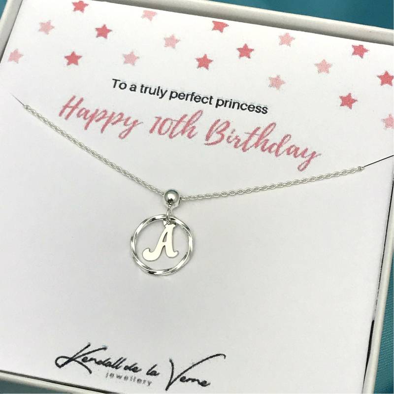 sterling Silber Initial Halskette Personalisiertes Geburtstagsgeschenk Für Mädchen von KendalldelaVerne
