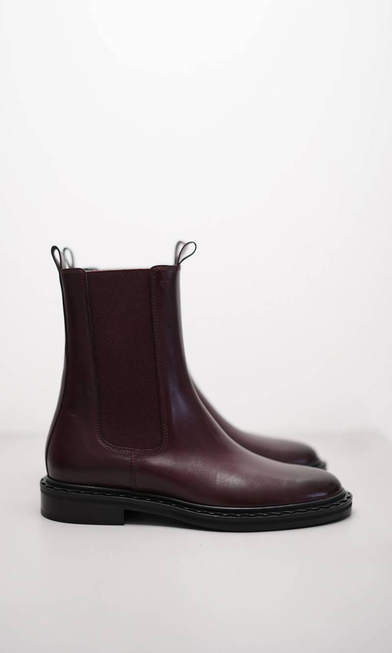 AMARI von Kennel & Schmenger