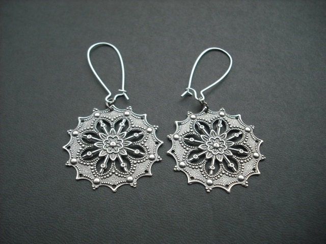 Ohrringe Stern Blume Gestempelt von KeoniDesign