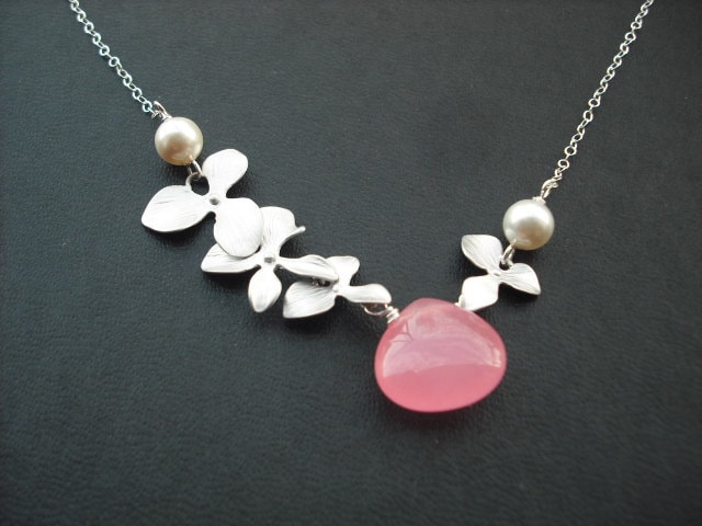 sterling Silber Kette - Brautjungfern Geschenk, Hochzeitsgeschenk Orchidee Blüht Mit Bubble Gum Pink Mooth Jade Briolette von KeoniDesign