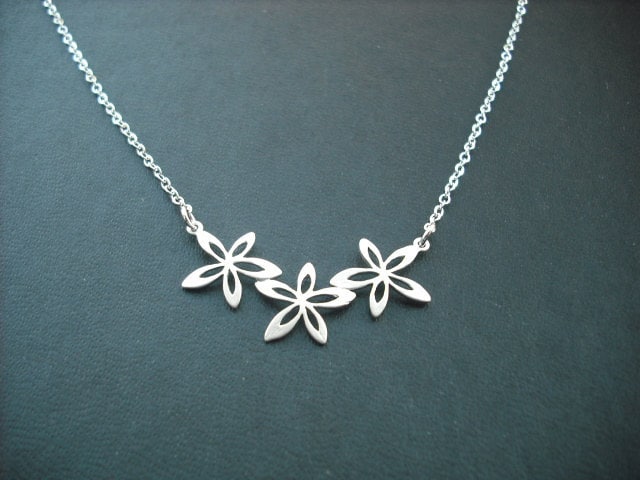 sterling Silber Kette - Triple Blume Anhänger Halskette von KeoniDesign