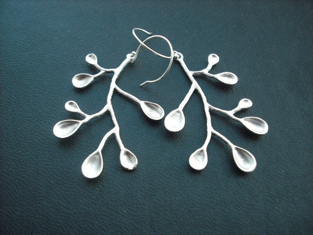 sterling Versilbert Einzigartige Zweig Ohrringe - Drähte Silber Ohr von KeoniDesign