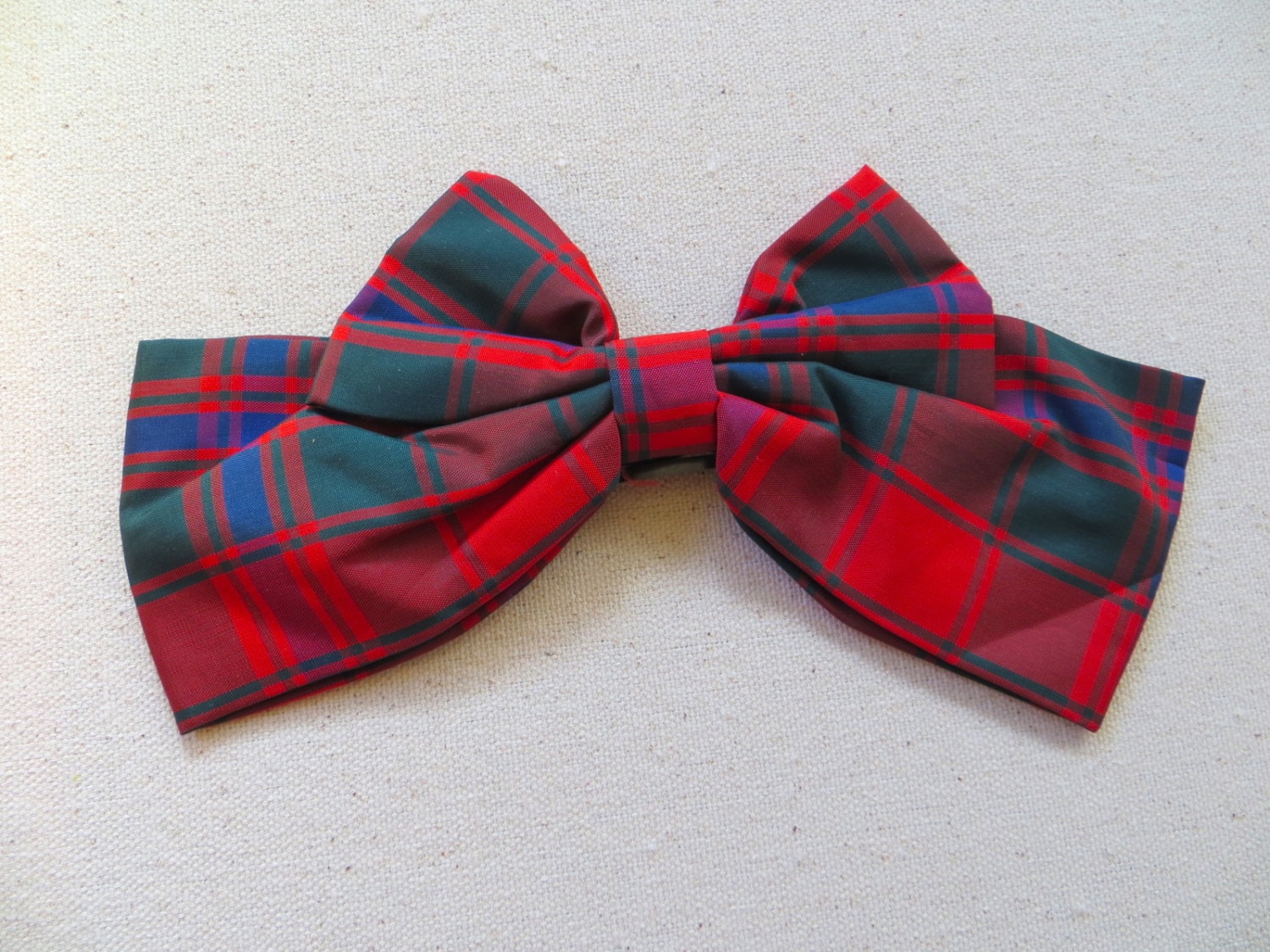 Vintage Big Ribbon, Bb "style, Ein Tartan Band, Rotes Made in Japan Vintage Big Ribbon, Bb "style, Ein Tartan Band, Rotes Made in Japan von KepaniOHana