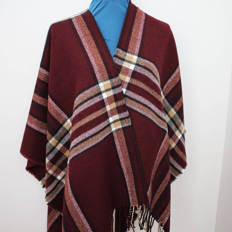 Plaid Print Poncho Wrap - Burgund Rot Plaid Print Poncho Wrap - Burgund Rot von KerryWhites